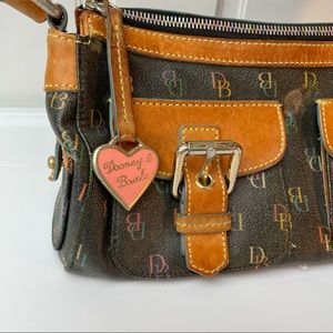 Y2K DOONEY & BOURKE multicolor logo shoulder bag
